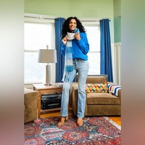 BOUTIQUE Judy Blue Mid Rise Thermal Bootcut Jeans, in Light Blue Denim